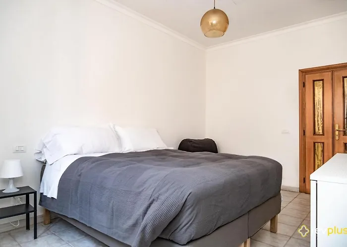 Mecenate Cavour Apartment