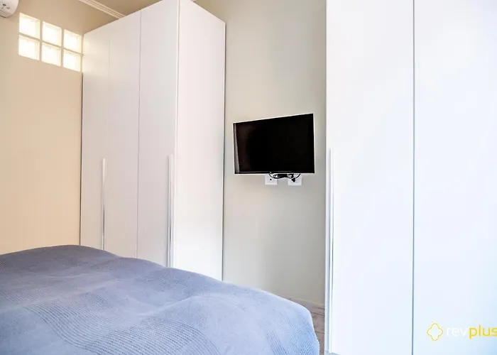 Mecenate Cavour Apartment Rome