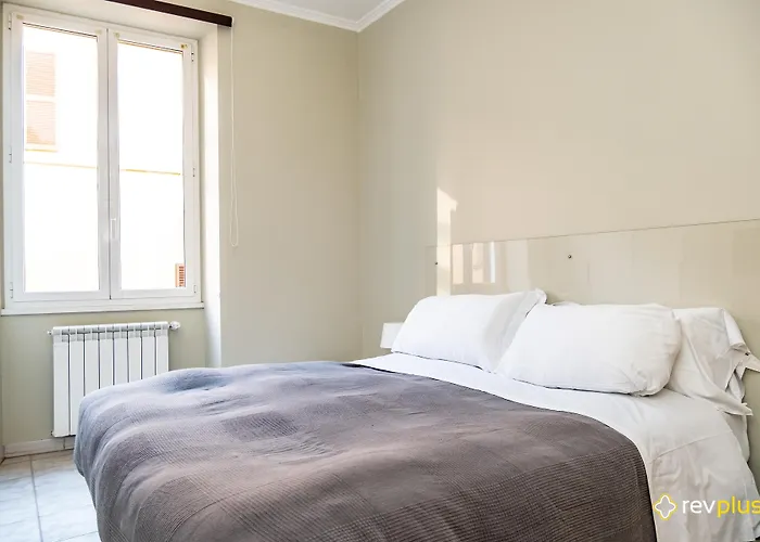 Mecenate Cavour Apartment *