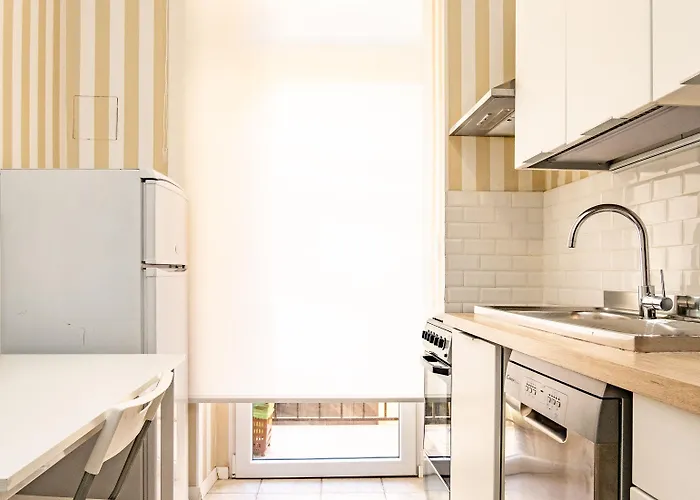 Mecenate Cavour Apartment