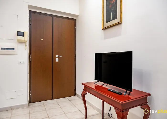 Mecenate Cavour Apartment